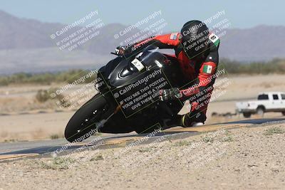 media/Oct-02-2025-Racers Edge (Thu) [[2c91cb6ab3]]/2-A Group/Session 2-Turn 9 Inside (1030am)/